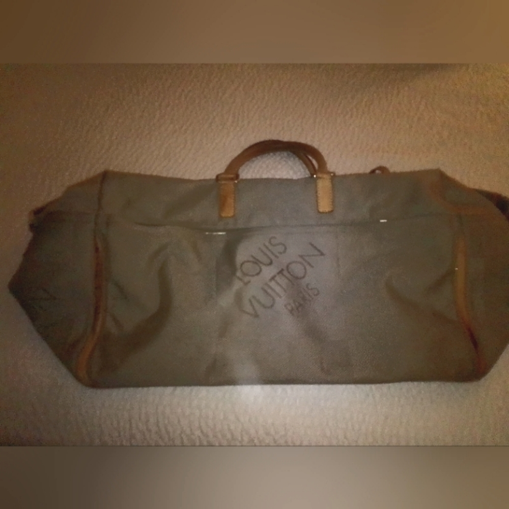 Damien Grant albatross bandouliere